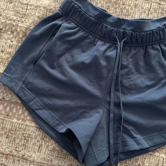 Lululemon Size 4 blue athletic shorts - Picture 2 of 6